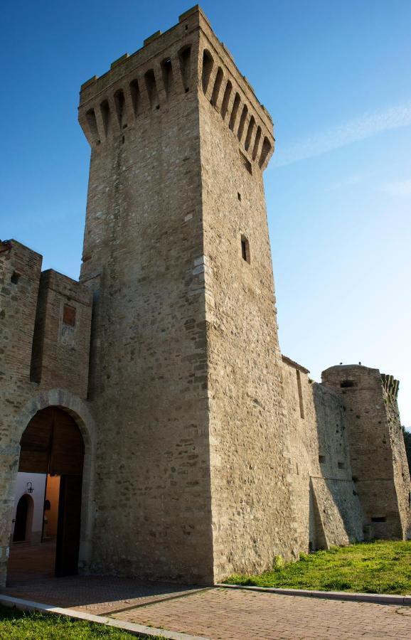 Torre Della Botonta Bed & Breakfast Castel Ritaldi Екстериор снимка