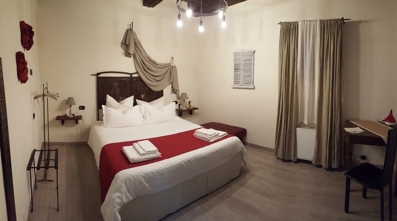 Torre Della Botonta Bed & Breakfast Castel Ritaldi Екстериор снимка